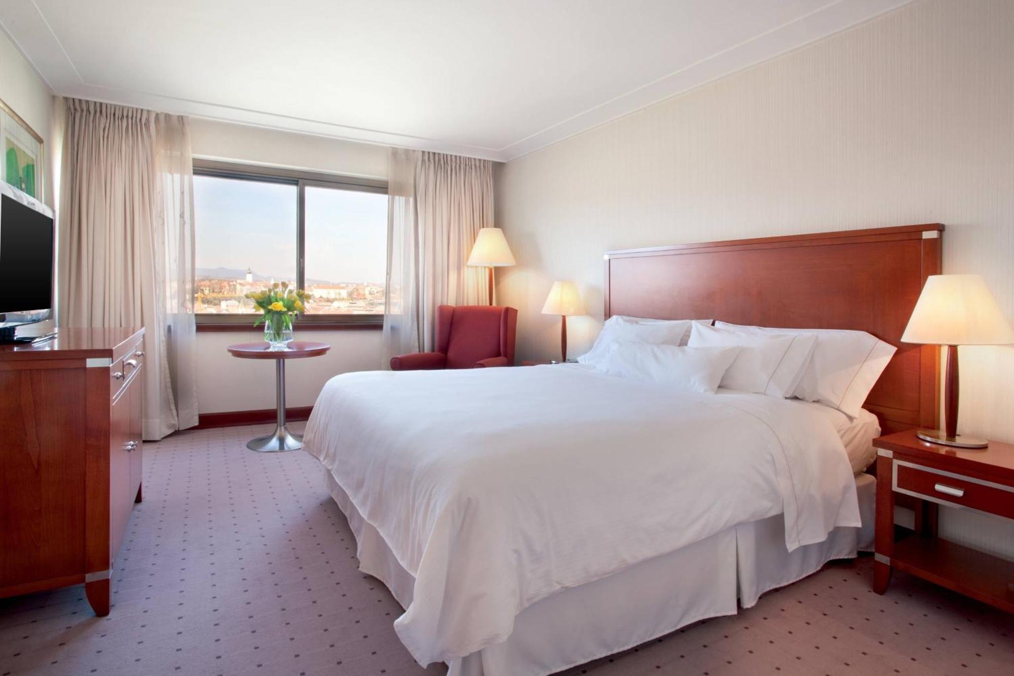 The Westin Zagreb Hotel Exterior photo