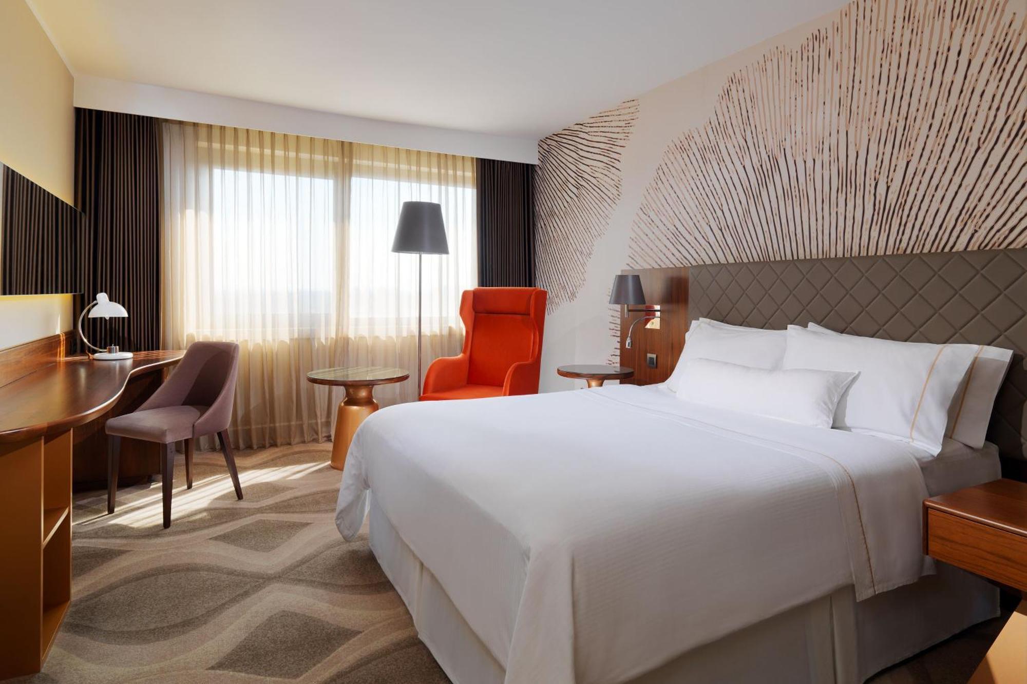The Westin Zagreb Hotel Exterior photo Deluxe room