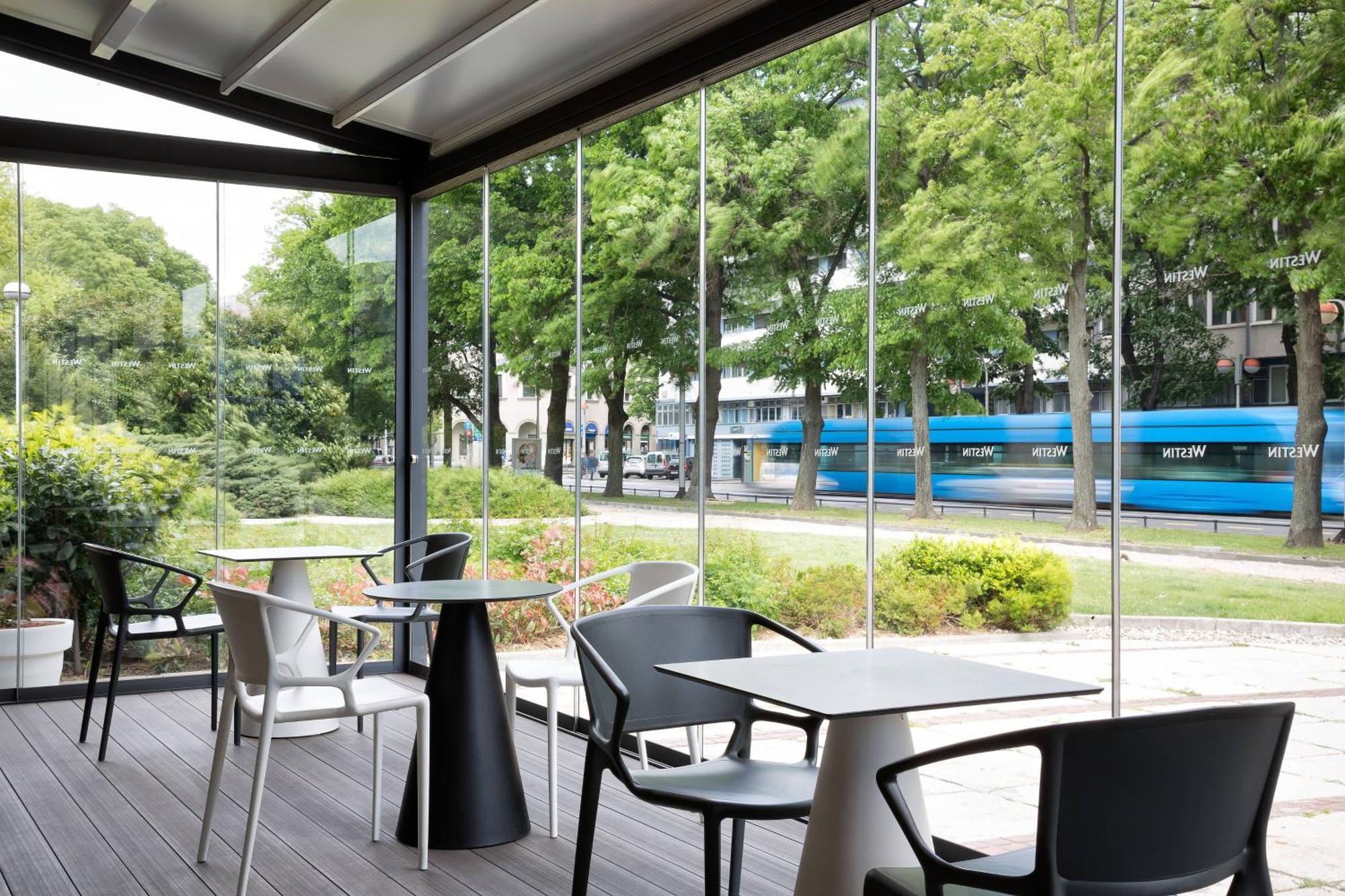 The Westin Zagreb Hotel Exterior photo The restaurant