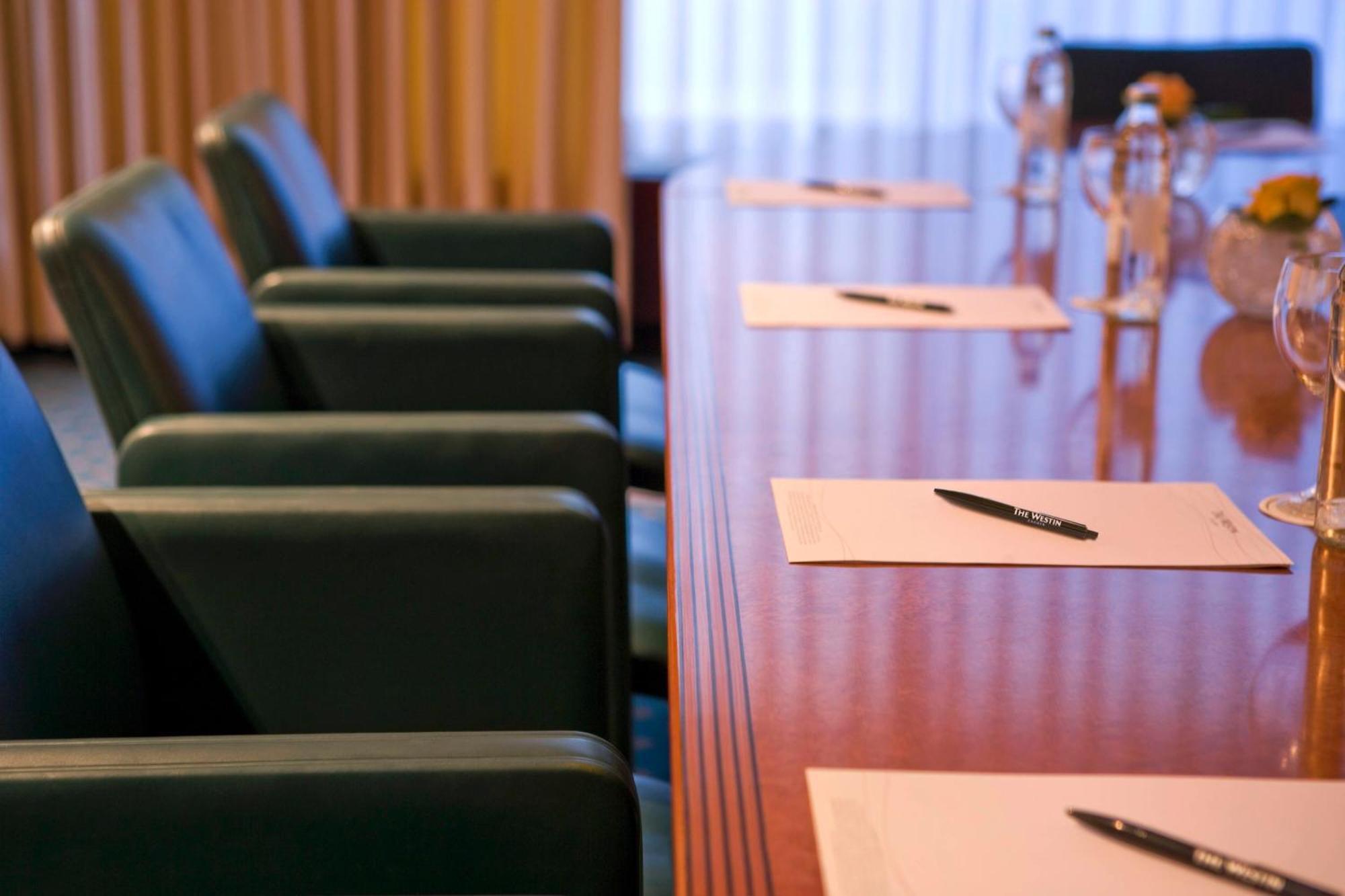 The Westin Zagreb Hotel Exterior photo A boardroom